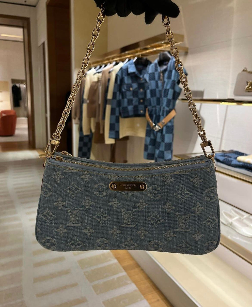 Designer bag supplier