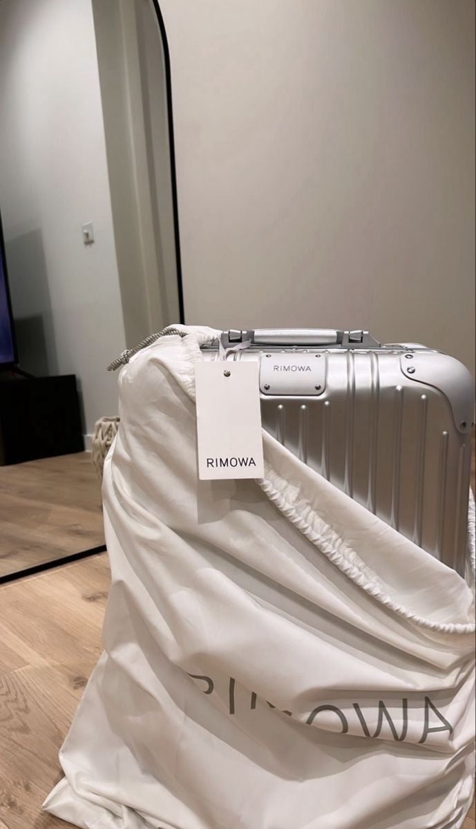 RIM—- suitcases supplier