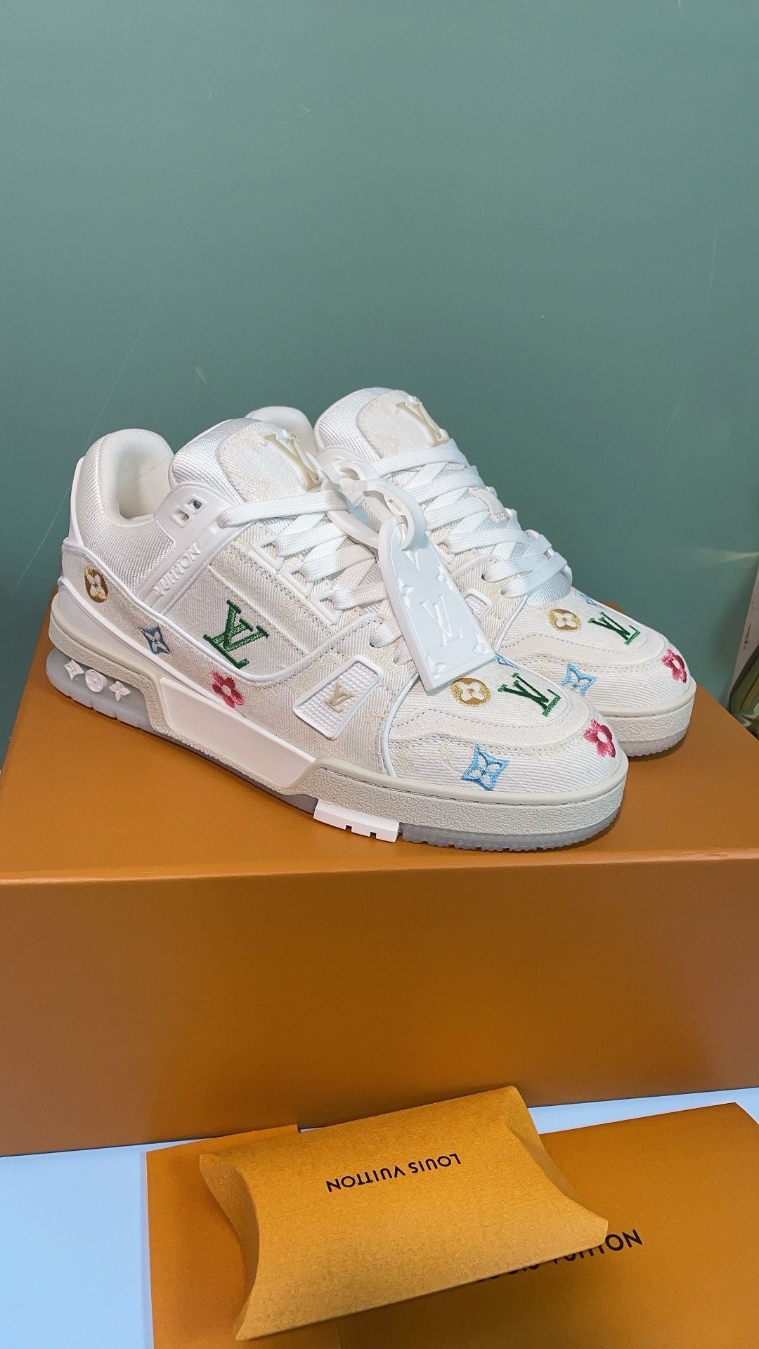 LV trainers supplier